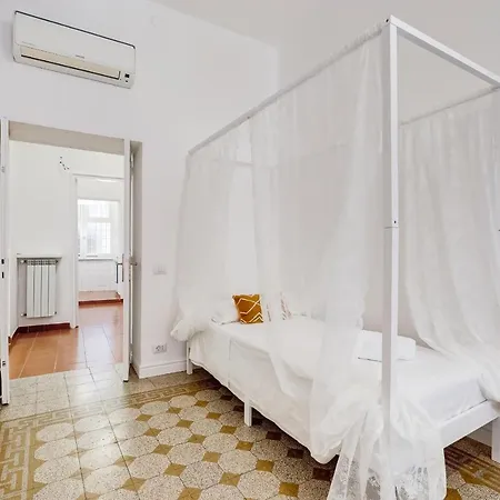 Spanish Square - Romedreamhome Daire