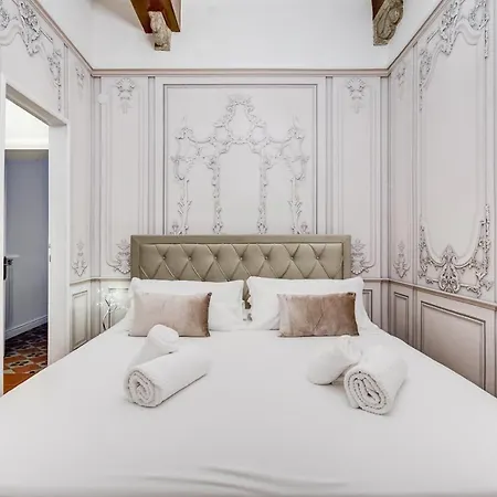 Spanish Square - Romedreamhome Daire