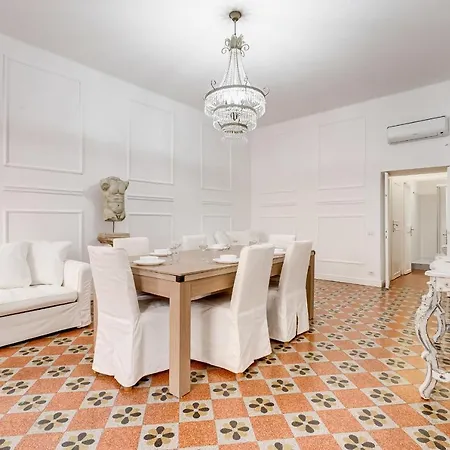 Spanish Square - Romedreamhome *