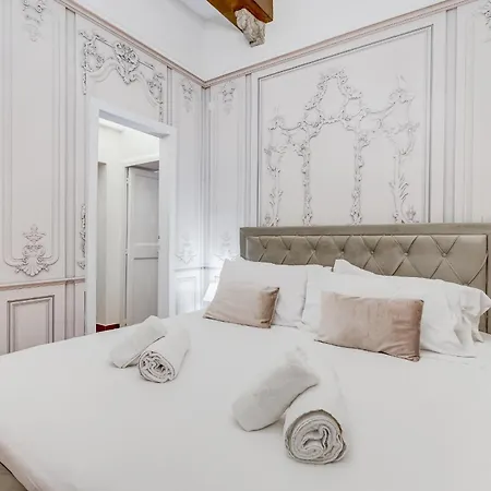 Апартаменты Spanish Square - Romedreamhome