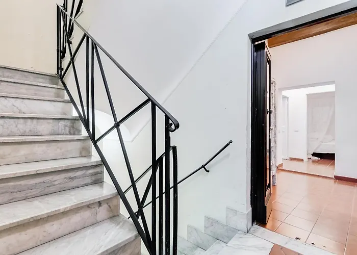 Spanish Square - Romedreamhome Apartamento
